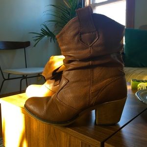 Tan pleather boots